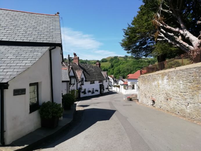 Looking down the road towards the pub. Bessemer to the left.